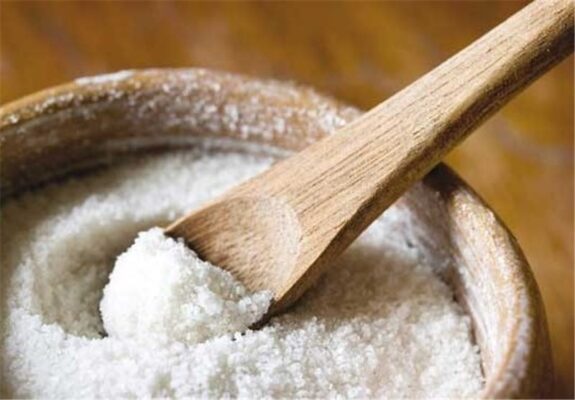 درمان ۷۲ نوع بیماری با نمک