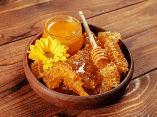 عسل چهل گیاه طبیعی | کارنیکااستور